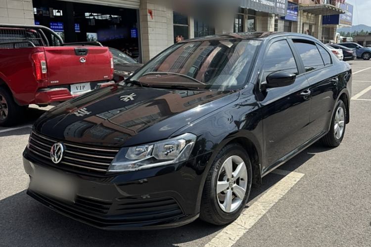 Used Volkswagen Lavida 2017 1.6L Automatic Comfort Edition
