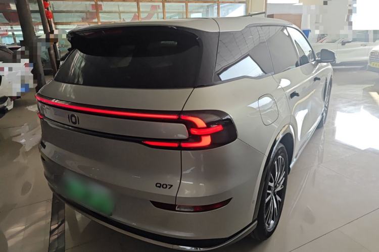 Used  Q07 2025 215 Flagship PLUS
