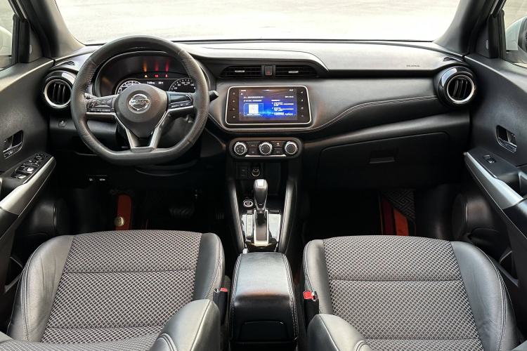 Used Nissan Kicks 2019 1.5L CVT Smart Connect Luxury Edition
