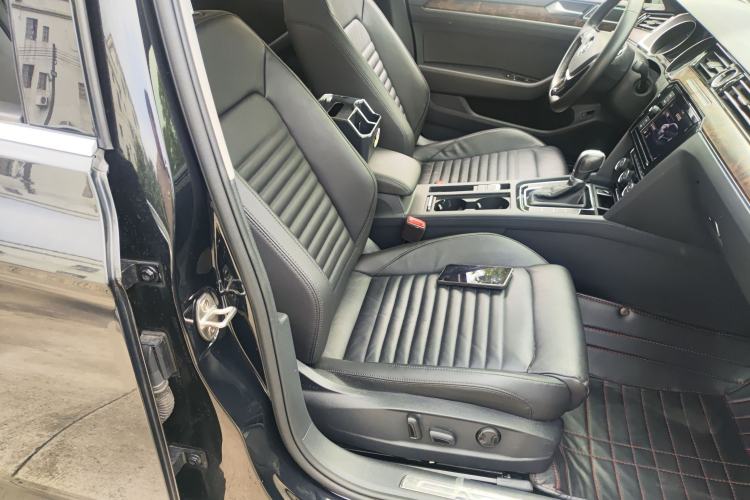 Used Volkswagen Magotan 2019 330TSI DSG Luxury Version China VI Standard
