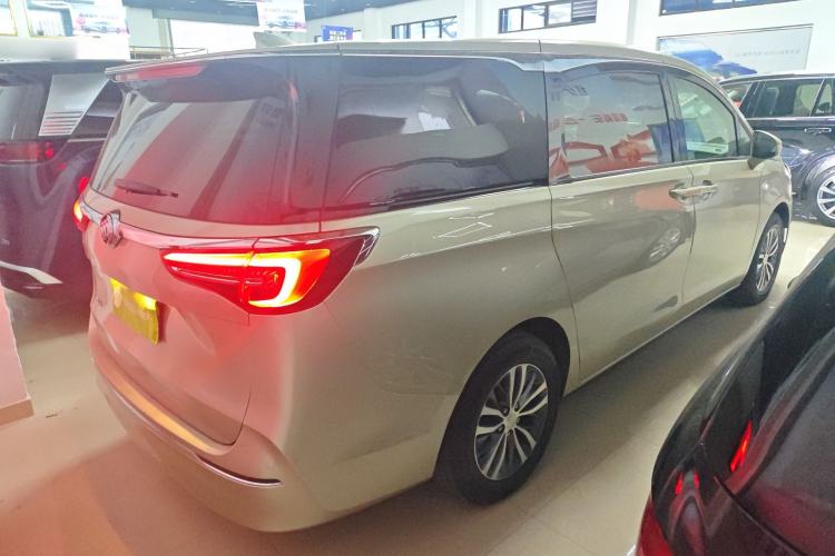 Used Buick GL8 2021 ES Landtrek 653T Comfort Edition
