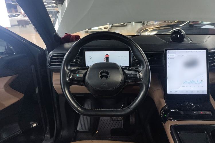 Used Nio ES8 2020 415 km Signature Edition 6-Seater Version
