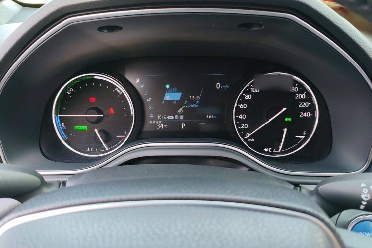 Used Toyota Avalon 2019 Dual-Engine 2.5L Luxury Edition China VI Standard
