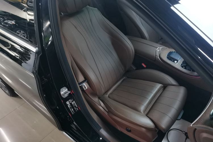 Used Mercedes-Benz E-Class 2022 Updated E 260 L
