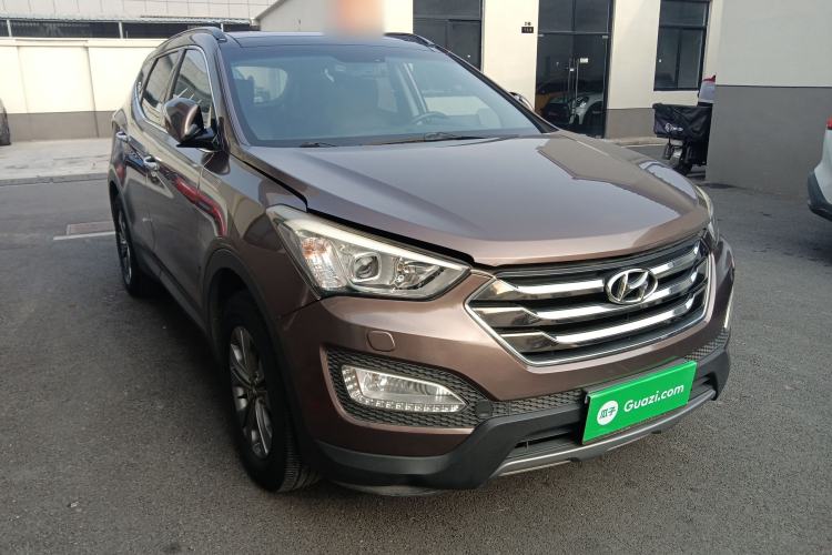 Used Hyundai Santa Fe 2013 2.4L Automatic Two-Wheel Drive Smart Version
