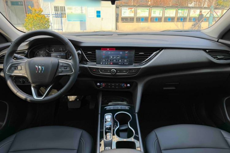 Used Buick Regal 2024 Revised 25T Ultra-Comfort Edition