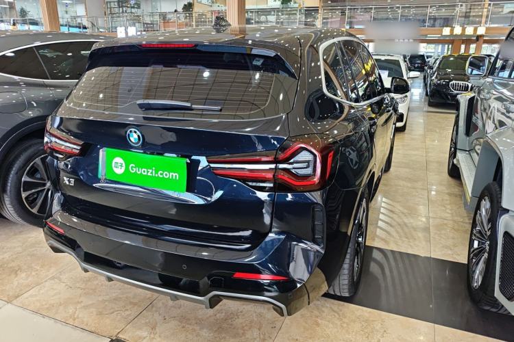 Used BMW iX3 2024 Leading Model