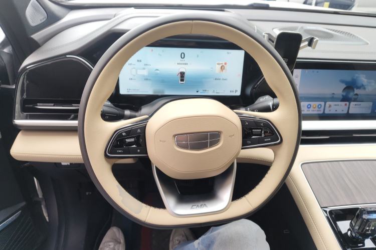 Used Geely Auto Monjaro L 2025 Dongfang Yao 2.0TD Automatic Lanxing Edition
