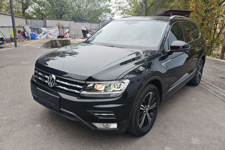 Used Volkswagen Tiguan L 2020 330TSI Automatic Two-Wheel Drive Panoramic Comfort Edition China VI Standard
