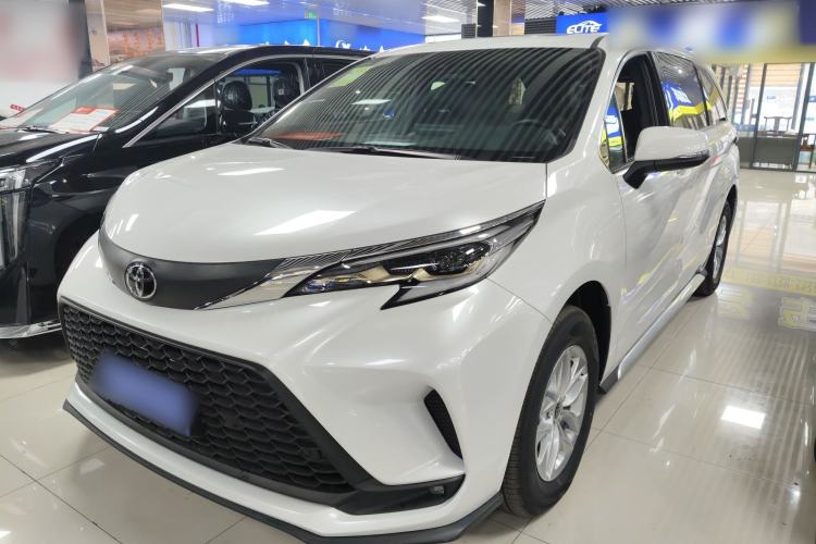 Used Toyota Granvia 2024 2.5L Hybrid Comfort Edition