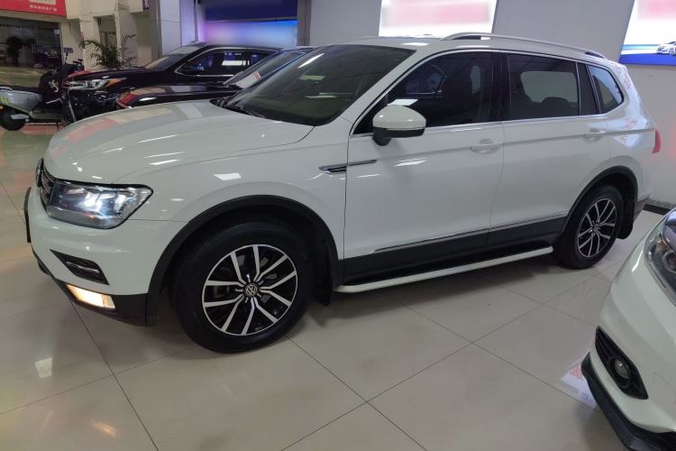 Used Volkswagen Tiguan L 2017 330TSI Automatic Two-Wheel Drive Luxury Edition
