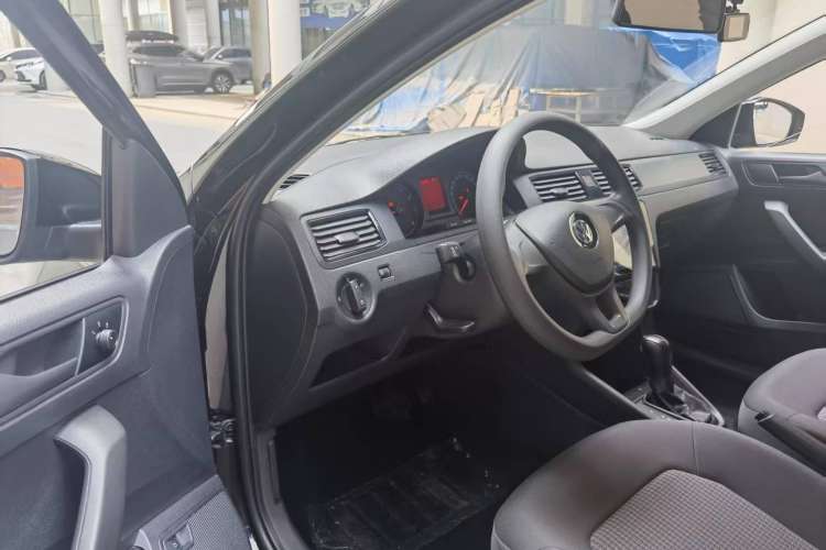 Used Volkswagen Santana 2021 1.5L Automatic Fashion Edition
