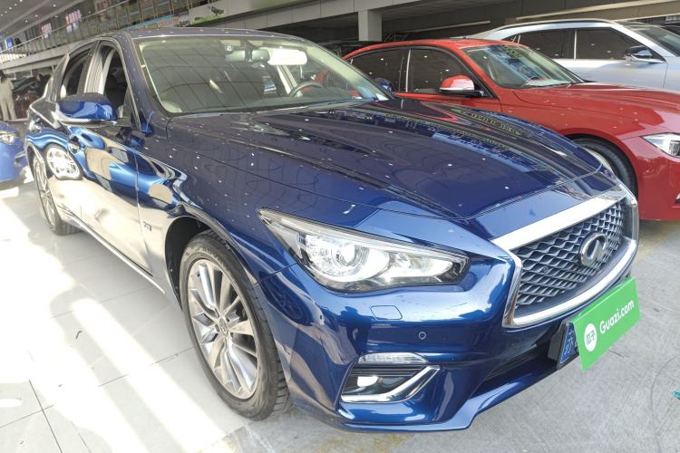 Used Infiniti Q50L 2018 2.0T Enjoyment Version China VI Standard
