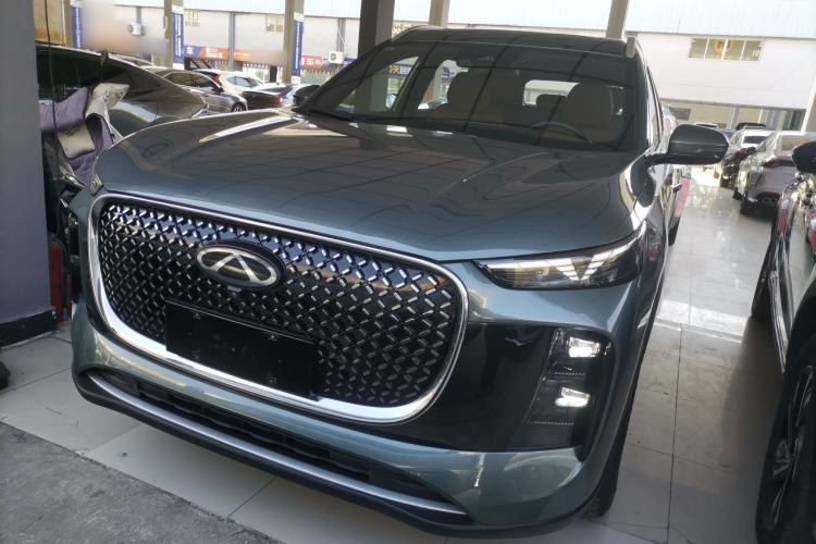 Used Chery Tiggo 8 PLUS 2025 290TGDI DCT Prestige 5-Seater