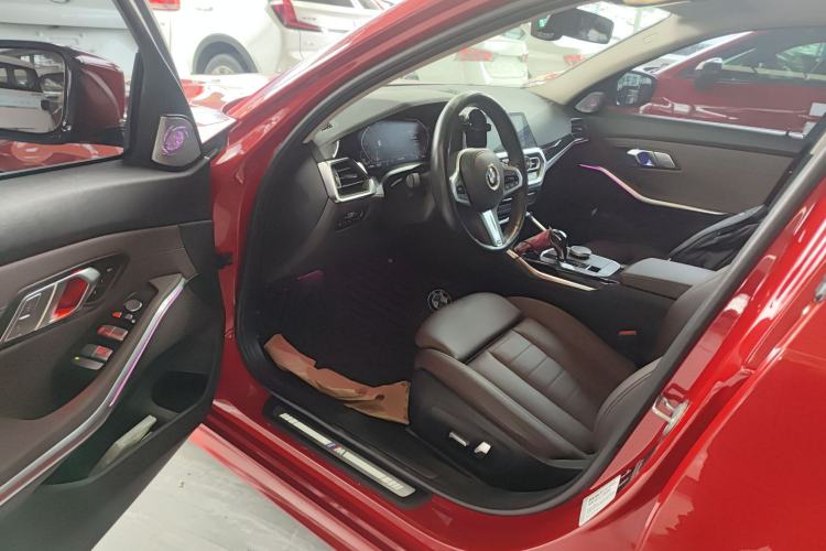 Used BMW 3 Series 2021 Second Facelift 320Li M Sport Package
