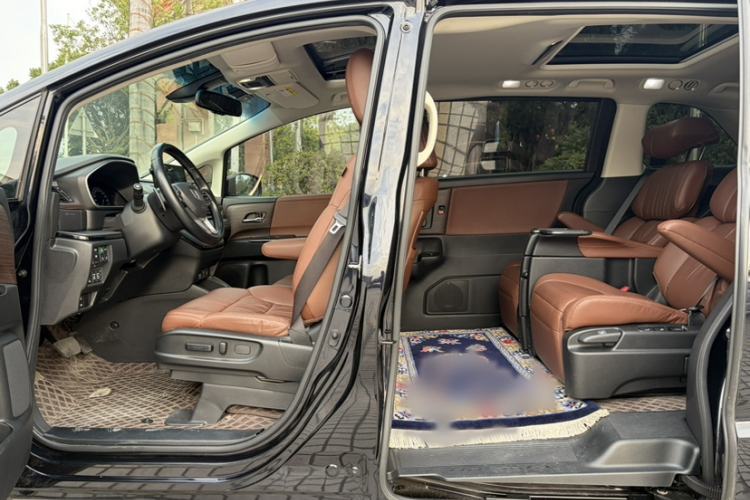 Used Honda Odyssey 2022 2.0L eHEV Sharp Supreme Edition
