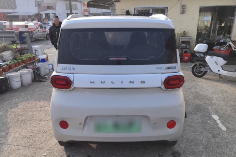 Used Wuling Hongguang MINIEV 2024 3rd Generation 215km Advanced Version

