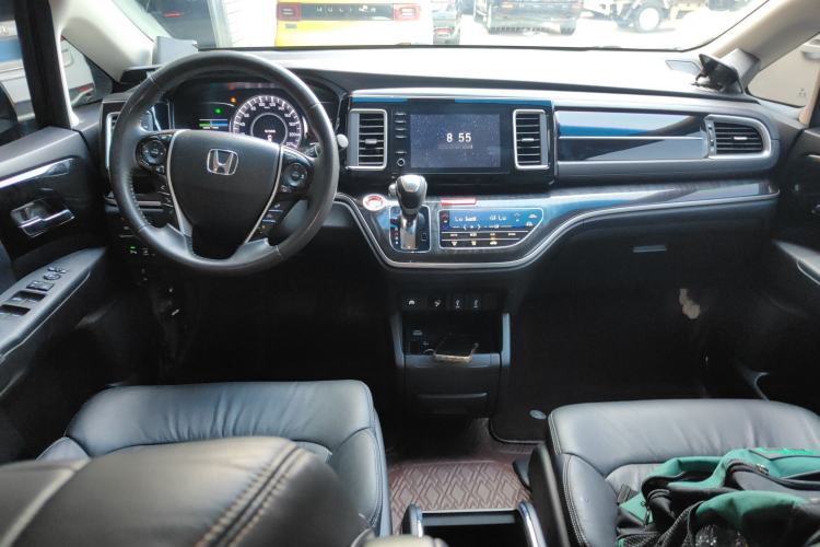 Used Honda Elysion 2019 2.0L Hybrid Luxury Edition
