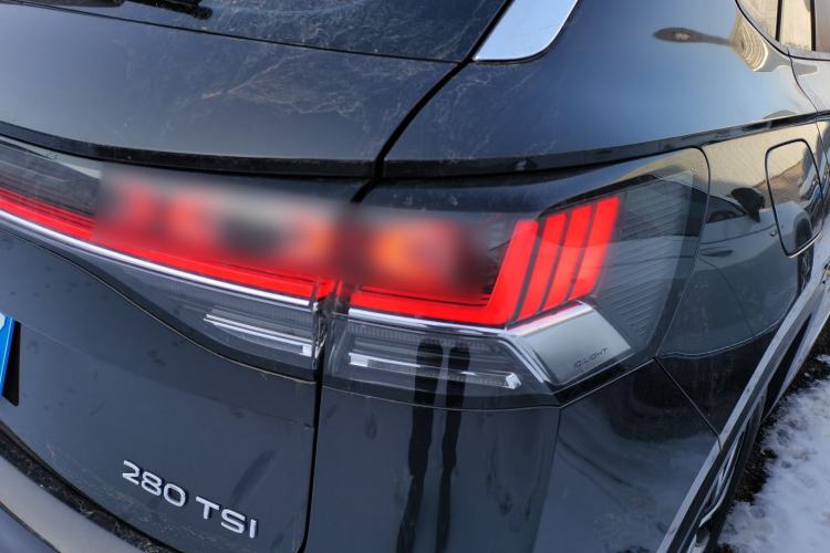 Used Volkswagen Tayron 2023 280TSI Two-Wheel-Drive Luxury Plus Advanced Version
