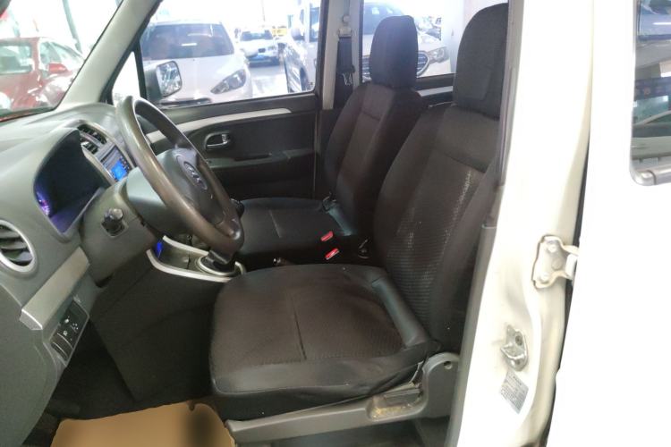 Used Suzuki Wagon R 2015 1.4L Manual All-Around Upgrade Version