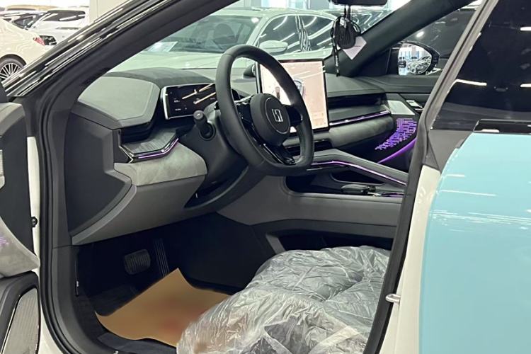 Used Zeekr 001 2023 WE Edition 86 kWh
