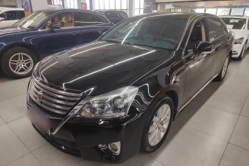 Used Toyota Crown 2012 2.5L Royal Leather Edition