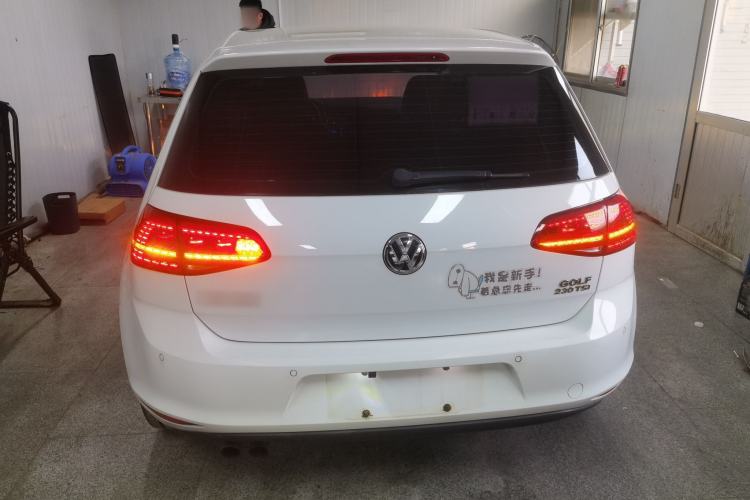 Used Volkswagen Golf 2016 230TSI Automatic Luxury Version
