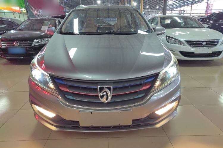 Used Baojun 310W 2017 1.5L Manual Fashion Edition China VI