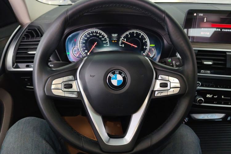 Used BMW X3 2018 xDrive28i Luxury Package China VI Emission Standard