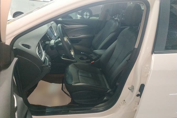 Used Buick GT 2018 18T Automatic Elite Model
