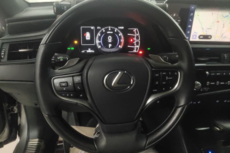 Used Lexus ES 2022 200 Luxury Edition
