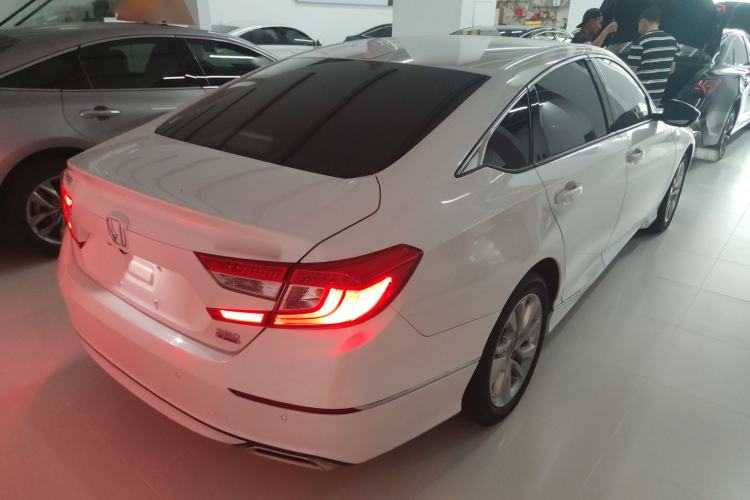 Used Honda Accord 2018 260TURBO Elite Edition China VI
