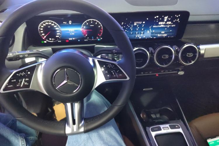 Used Mercedes-Benz GLB 2024 GLB 200 Dynamic Edition