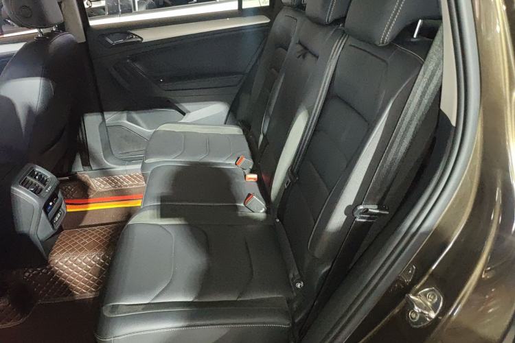 Used Volkswagen Tiguan L 2018 Facelift 330TSI Automatic Two-Wheel Drive Luxury Edition
