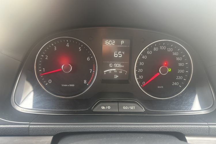 Used Volkswagen Lavida 2013 Restyled Classic 1.6L Automatic Comfort Edition
