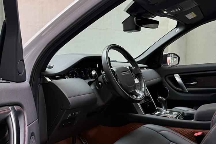 Used Land Rover Discovery Sport 2020 249 PS R-Dynamic Performance Edition
