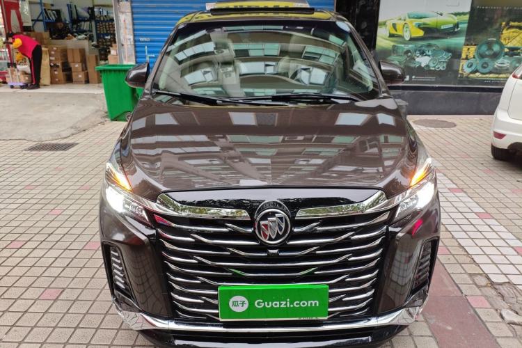 Used Buick GL8 2021 Land Cruiser Executive Class 652T Luxury Model
