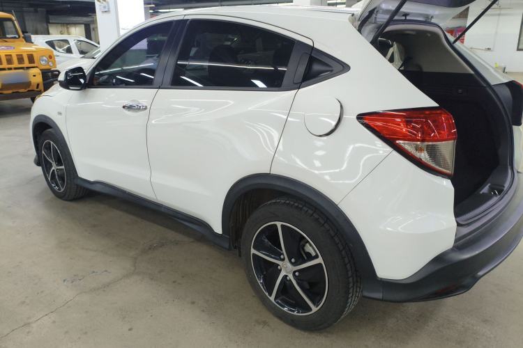 Used Honda Vezel 2020 1.5L CVT Pioneer Edition