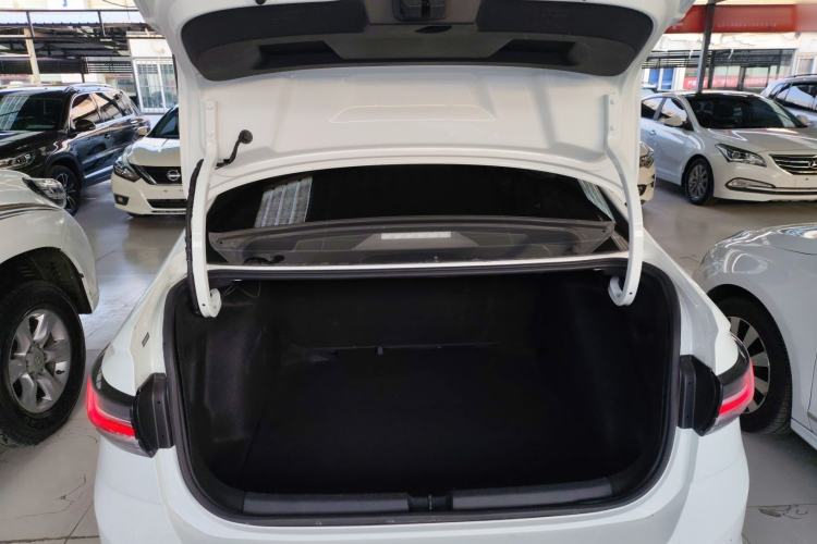 Used Volkswagen Lavida 2023 New Rui 1.5L Automatic New Yi Edition
