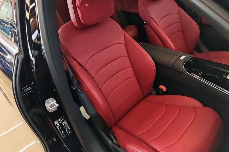 Used Mercedes-Benz E-Class 2024 Restyled E 260 L 4MATIC Sport Edition
