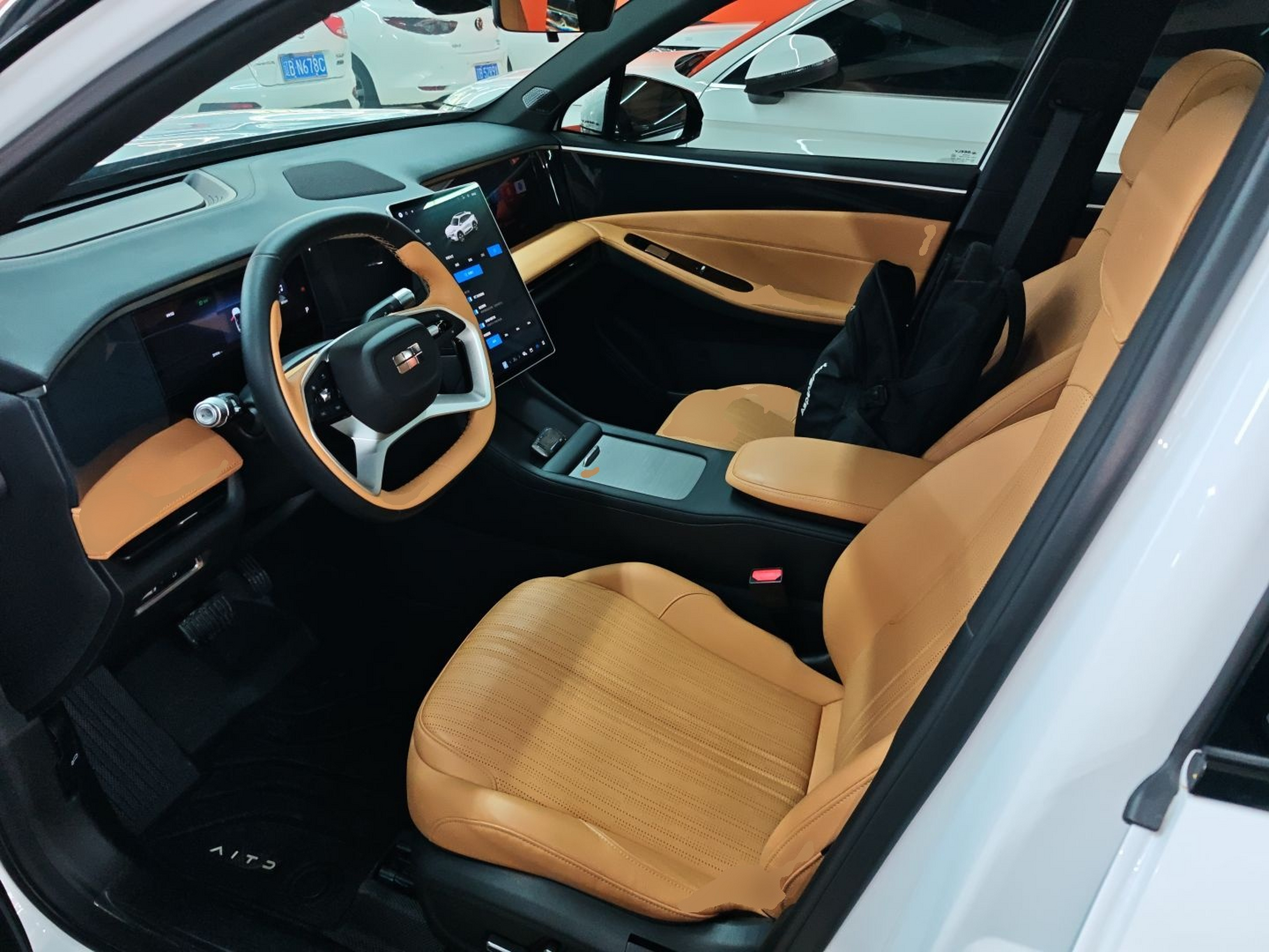 Переднее сиденье в автомобиле