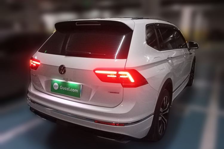 Used Volkswagen Tiguan L 2021 380TSI Automatic All-Wheel Drive R-Line Comfort Plus 7-Seater
