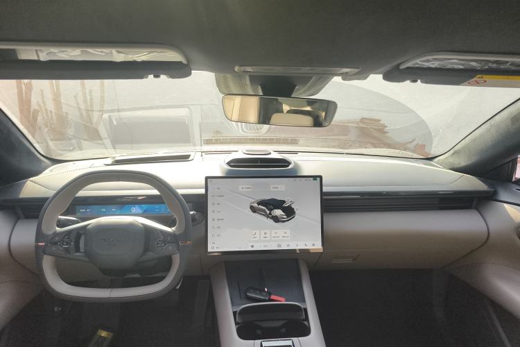 Used Lynk & Co Z10 2025 95 kWh 702 km All-Wheel-Drive Halo