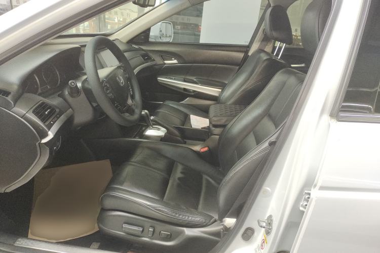 Used Honda Crosstour 2014 2.4L Luxury Edition
