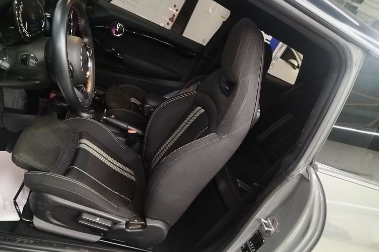 Used MINI MINI 2021 1.5T COOPER Racing Driver
