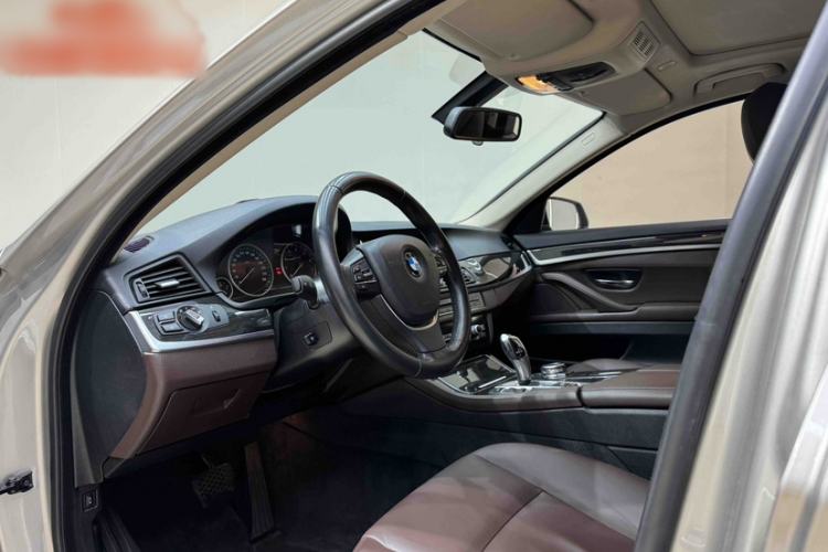 Used BMW 5 Series 2014 525Li Luxury Design Package