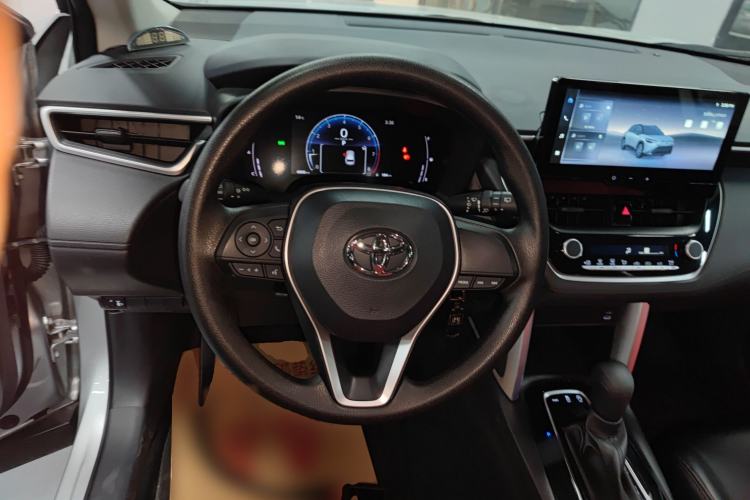 Used Toyota FRONTLANDER 2023 2.0L CVT Elite Edition
