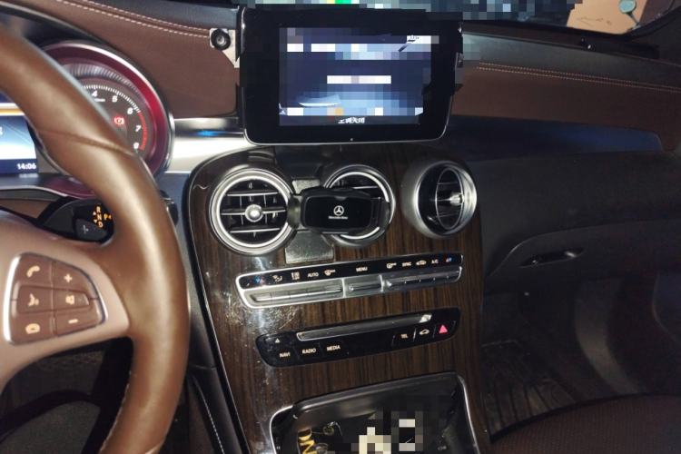 Used Mercedes-Benz GLC 2016 GLC 260 4MATIC Luxury Model
