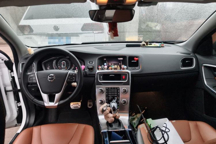 Used Volvo S60 2019 S60L Facelift T5 Intelligent Advanced Edition