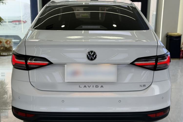 Used Volkswagen Lavida 2023 New Sharp 1.5L Manual New Comfort Edition
